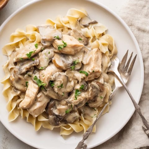 Chicken and Mushroom Stroganoff